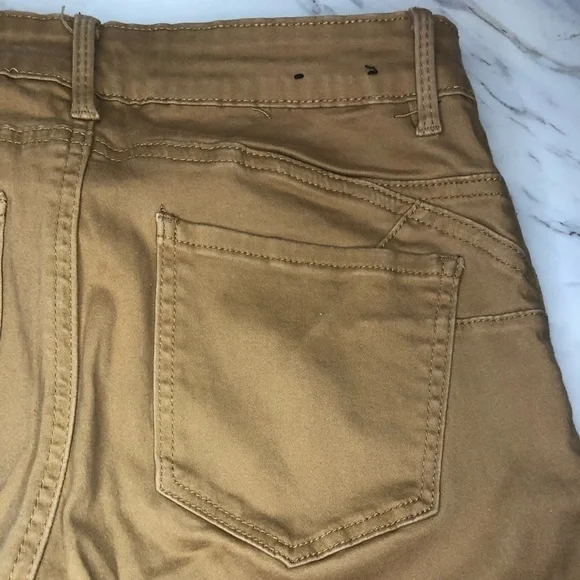 #9 Rio Low Rise Better Booty Jeggings- (Brown) - Picture 7 of 8